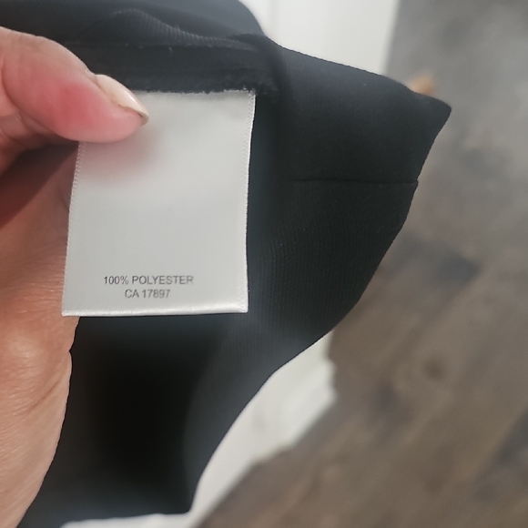 Banana Republic Black and White Tank Top - Picture 4 of 8